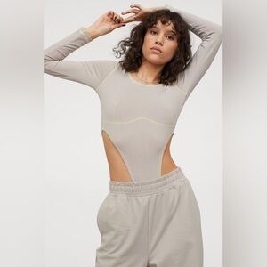 High leg H&M brand new Stylish Ribbed Cutout Bodysuit trendy one piece